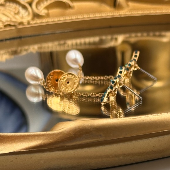 🆕 OSCAR DE LA RENTA 🧿 NWOT Swarovski Blue Crystal Bow Pearl Drop Earrings - Picture 9 of 15